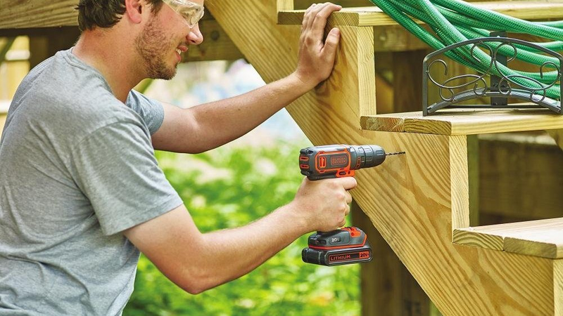 Taladro Black & Decker 20V | $35 | Amazon